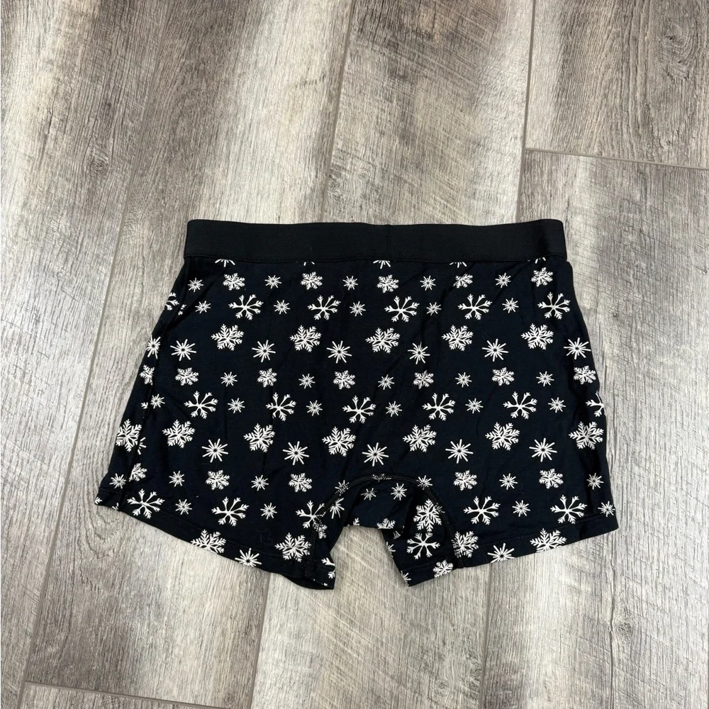 Tommy John Black Snowflake Underwear‎